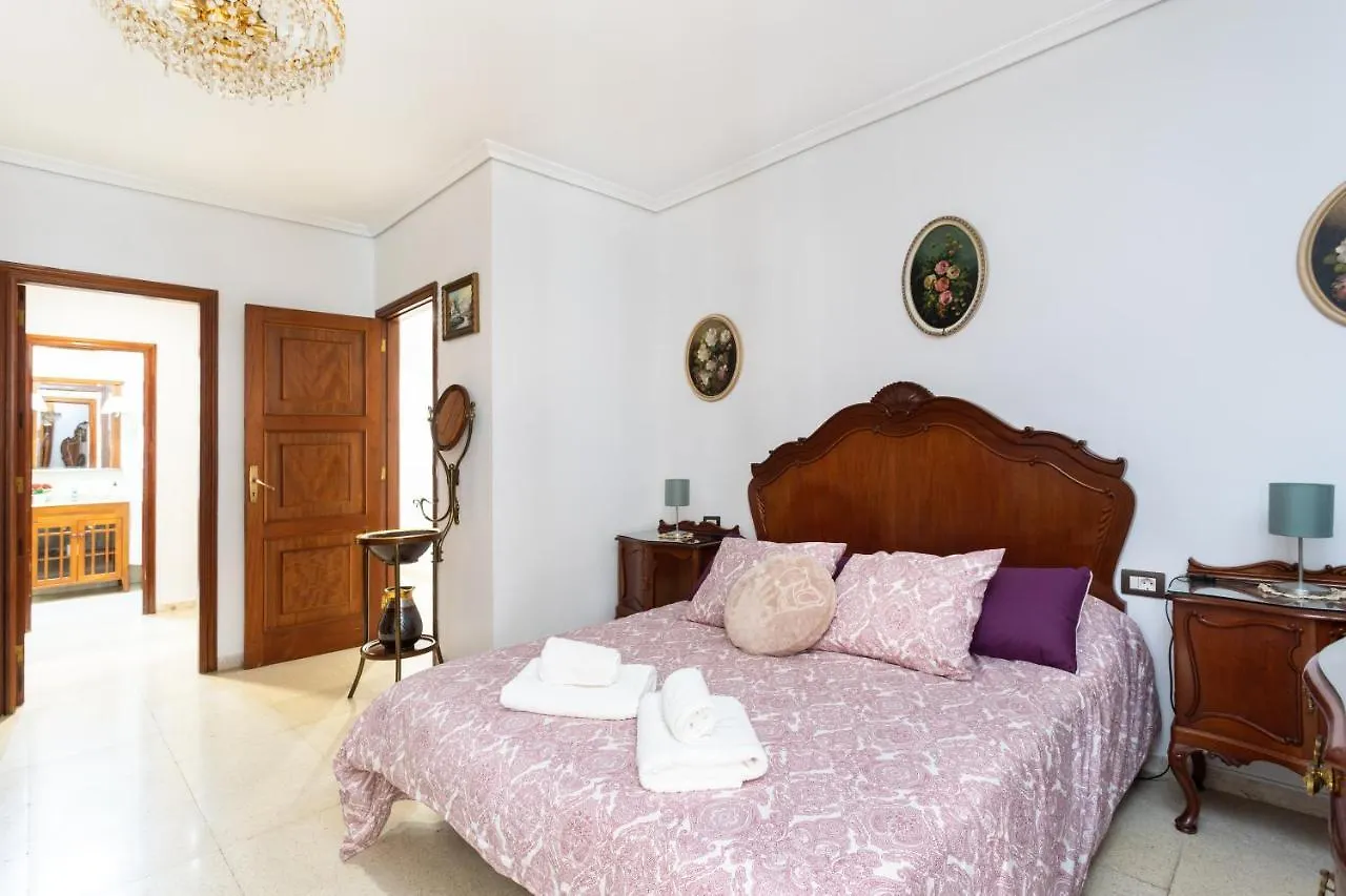 Home2Book Spacious Classic Design Apto Sc Center Santa Cruz de Tenerife Apartment
